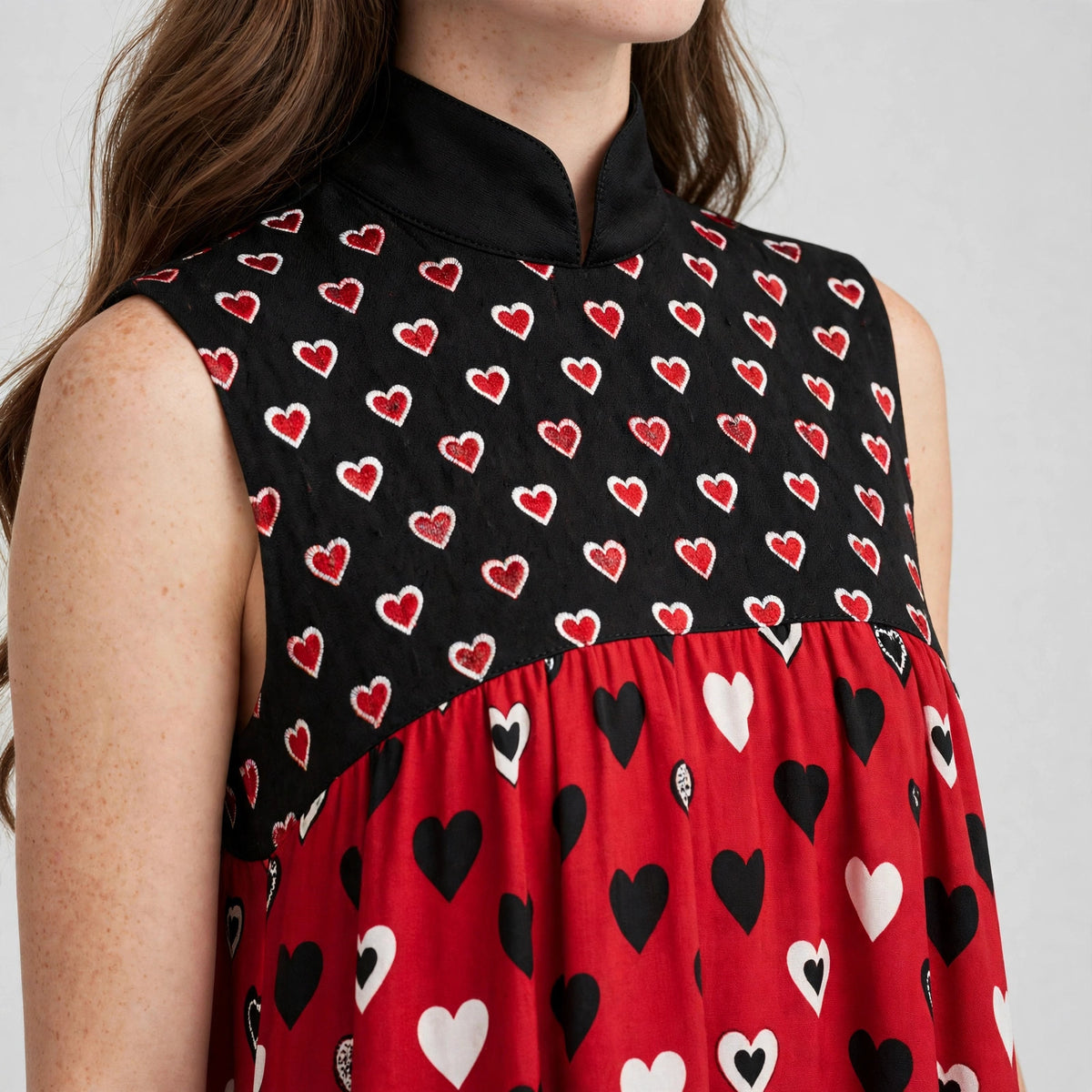 Close-up of the standing collar and skirt fabric