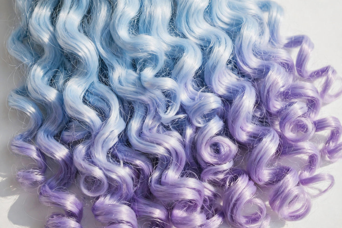 Sky Lavender Ombre long curly ombre cosplay wig - close-up of curls and ombre color